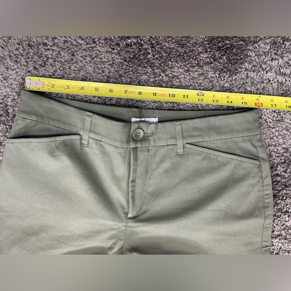 Croft & Barrow Olive Green cotton blend stretch Shorts women’s size 12 - Picture 11 of 12